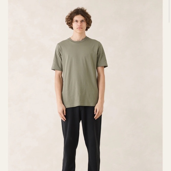 oftt Sage Green Luxury T-shirt Small - Picture 1 of 8